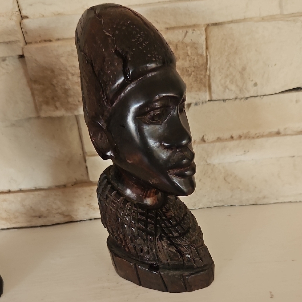 Hand-Carved Wooden Busts - Picture 6 of 6